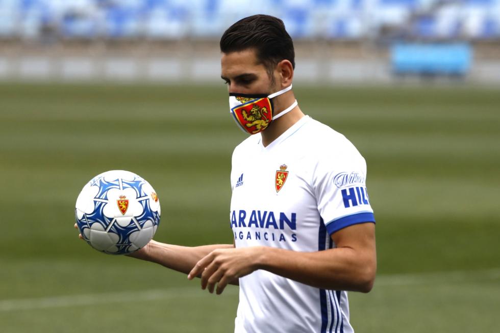 Presentación de Álex Alegría como jugador del Real Zaragoza.