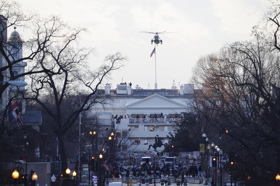 Washington (United States), 20/01/2021.- The White House stands in Washington, D.C., USA, 21 January 2021. Donald Trump departs Washington with Americans more politically divided and more likely to be out of work than when he arrived, while awaiting trial for his second impeachment. (Estados Unidos) EFE/EPA/STEFANI REYNOLDS / POOL US Presidential inauguration, Trump departs