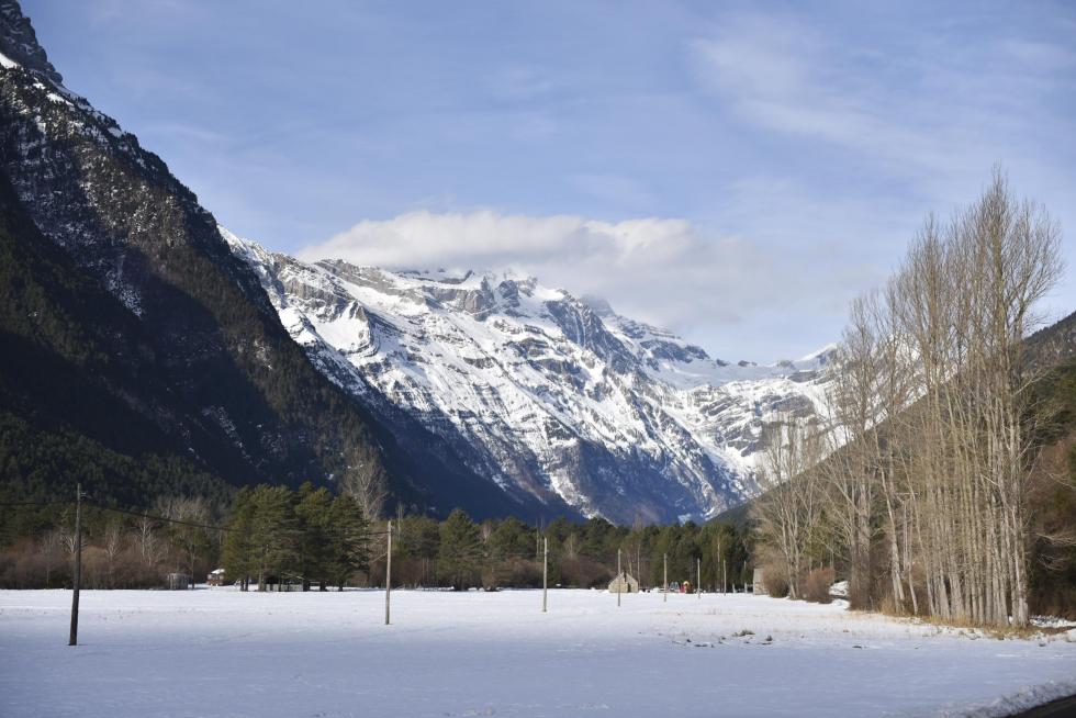 El Valle de Pineta, nevado.