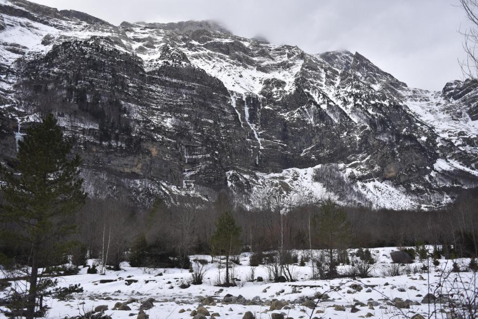 El Valle de Pineta, nevado.
