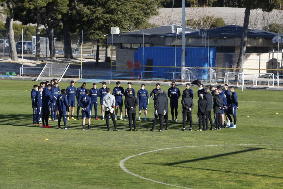 El Real Zaragoza ha entrenado este martes por la mañana. Una sesión preparatoria para el partido que el viernes enfrentará al Real Zaragoza con la Ponferradina.