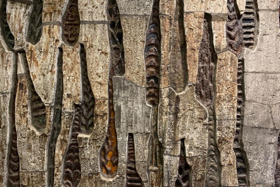 Detalles en Isaac Peral, 1.