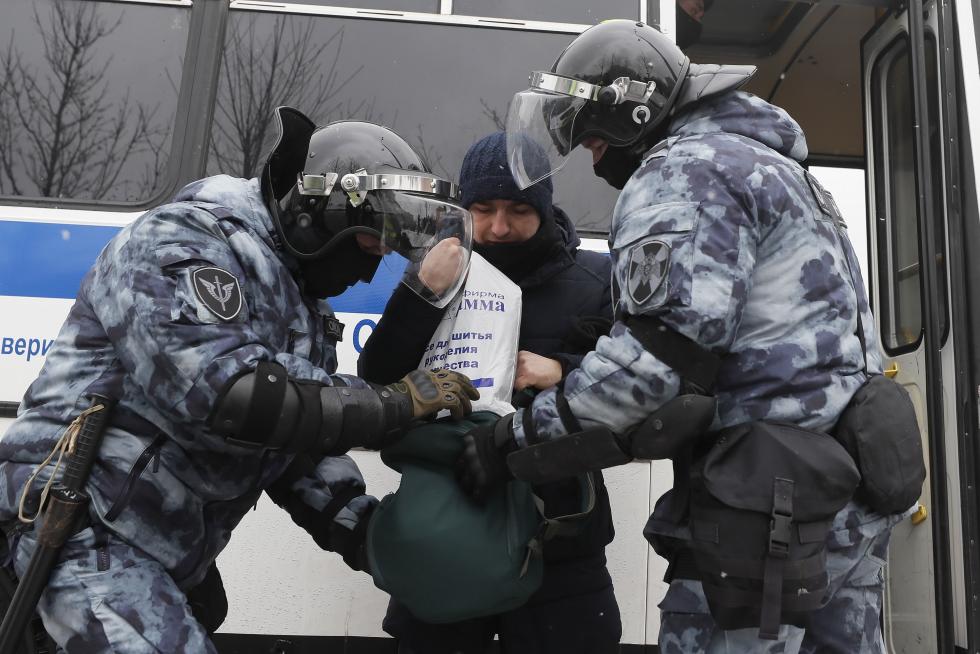 Detenciones masivas en Rusia en las manifestaciones de apoyo a Navalni