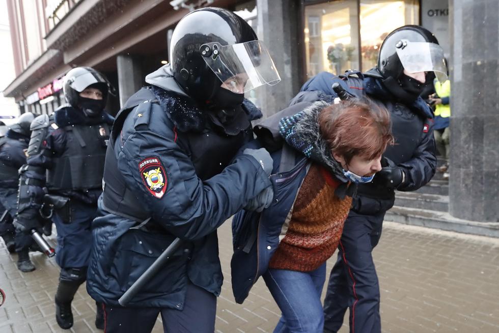 Detenciones masivas en Rusia en las manifestaciones de apoyo a Navalni