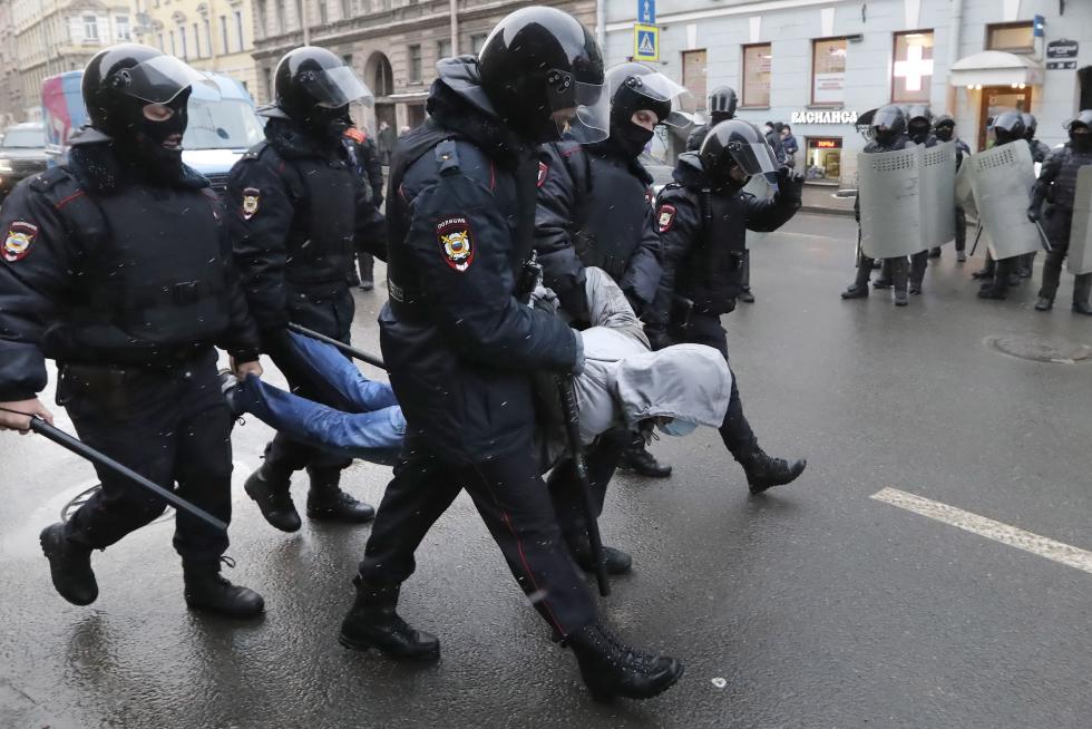 Detenciones masivas en Rusia en las manifestaciones de apoyo a Navalni