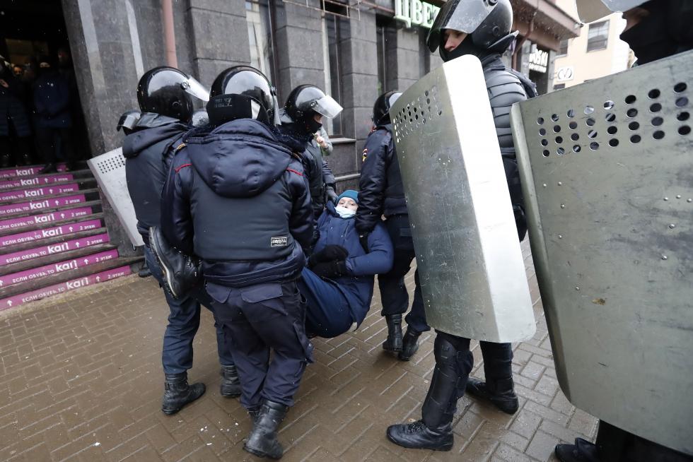 Detenciones masivas en Rusia en las manifestaciones de apoyo a Navalni