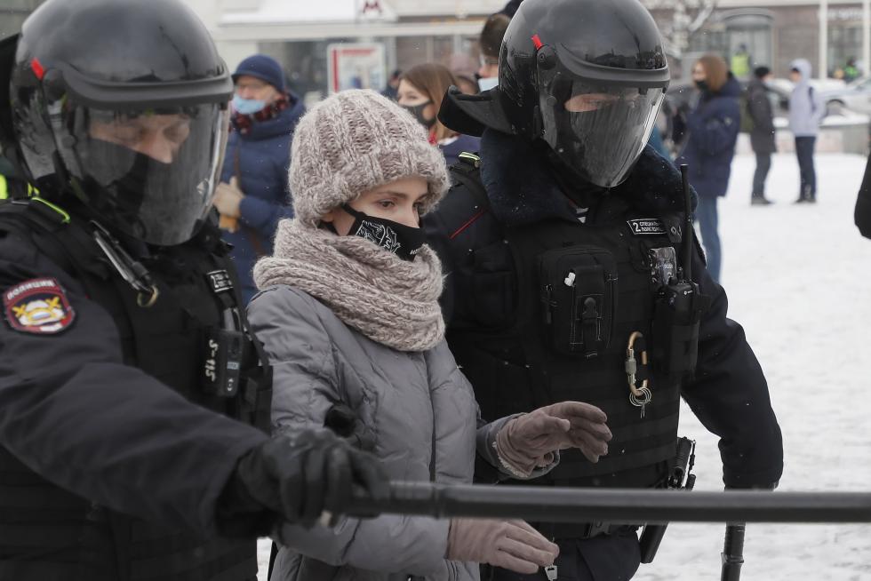 Detenciones masivas en Rusia en las manifestaciones de apoyo a Navalni