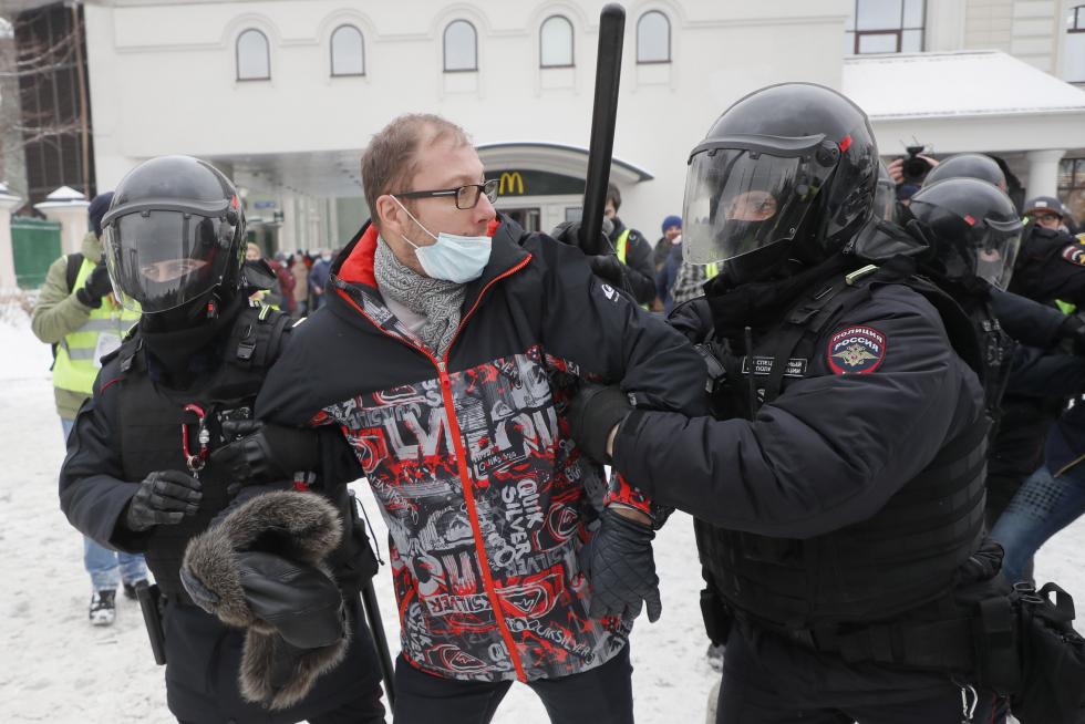 Detenciones masivas en Rusia en las manifestaciones de apoyo a Navalni