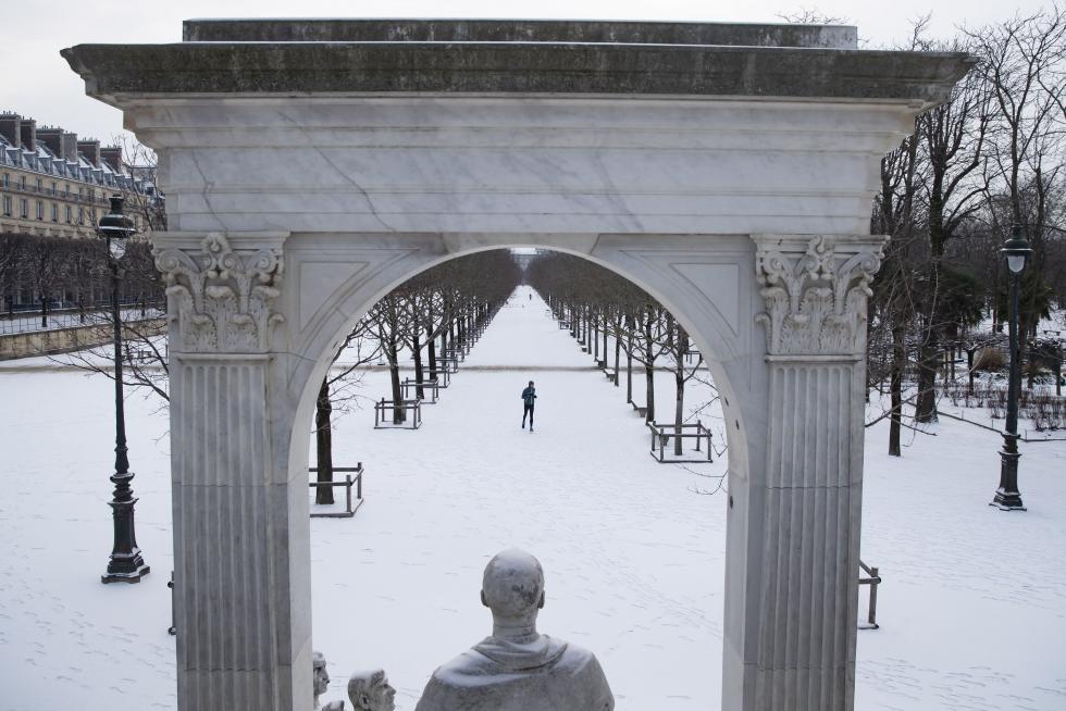 Paris blanketed in snow as winter chill sweeps across northern France