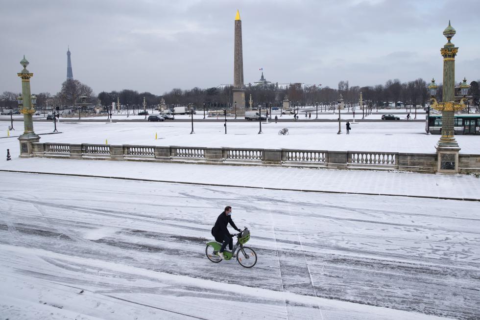 Paris blanketed in snow as winter chill sweeps across northern France