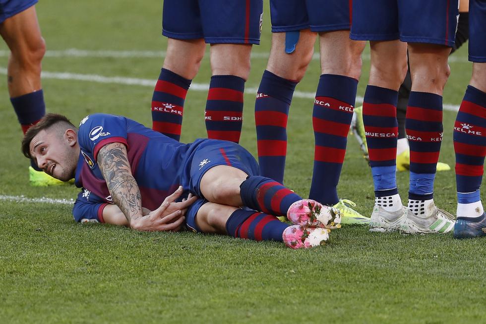 Imágenes del partido entre el Sevilla y la SD Huesca