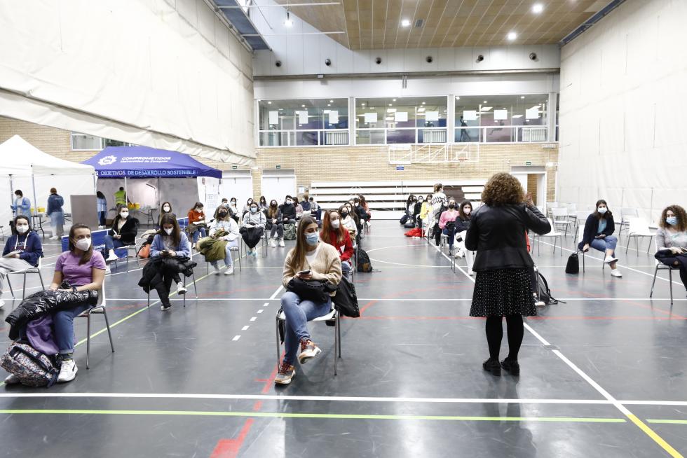 Galería de imágenes de la vacunación de estudiantes en Aragón