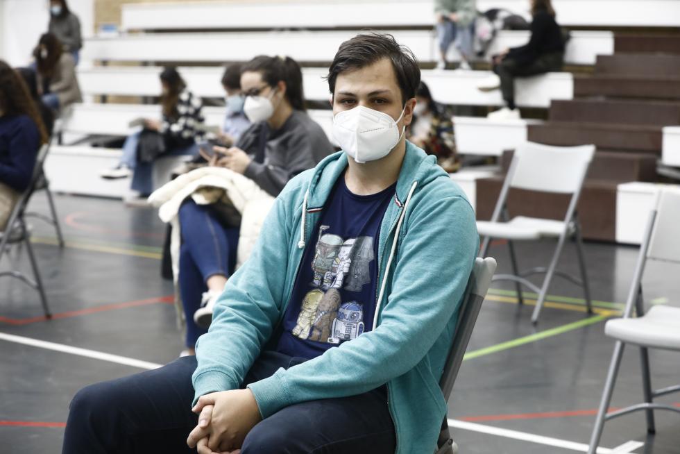 Galería de imágenes de la vacunación de estudiantes en Aragón