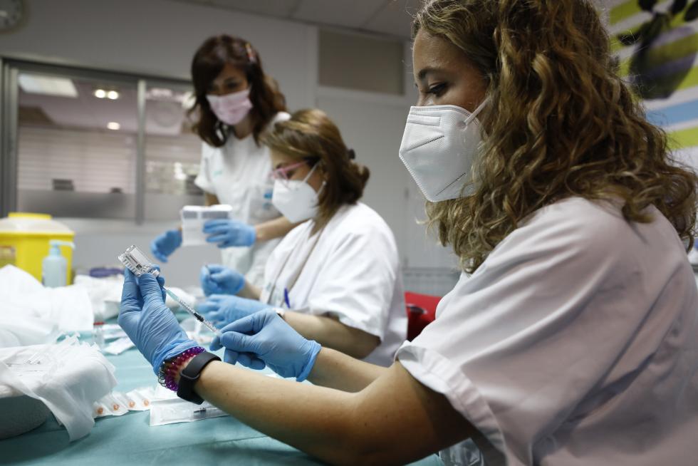 Galería de imágenes de la vacunación de estudiantes en Aragón