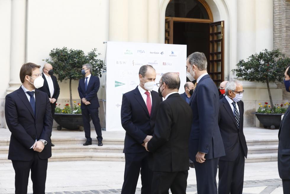El Rey Felipe VI preside la cumbre de la CEOE en Aragón