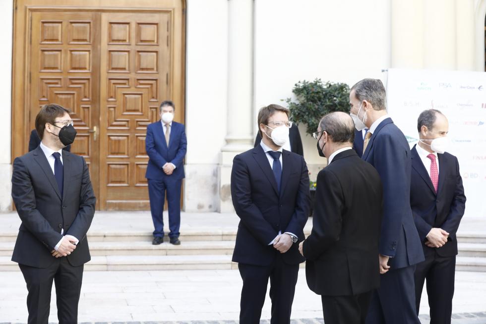 El Rey Felipe VI preside la cumbre de la CEOE en Aragón