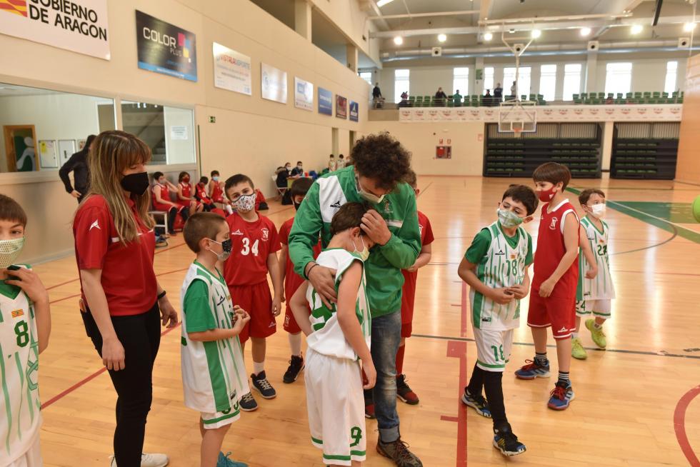 El deporte aragonés vuelve a la competición un año después: actividad en el Estadio Miralbueno El Olivar