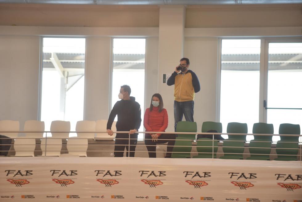 El deporte aragonés vuelve a la competición un año después: actividad en el Estadio Miralbueno El Olivar