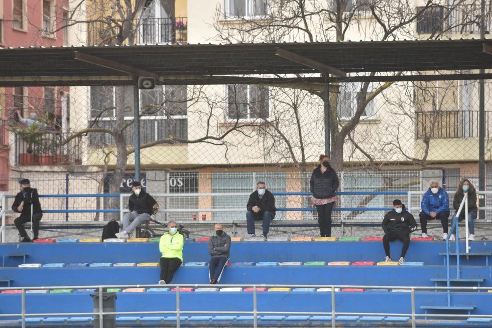 El deporte aragonés vuelve a la competición un año después: fútbol juvenil Ebro-Silos