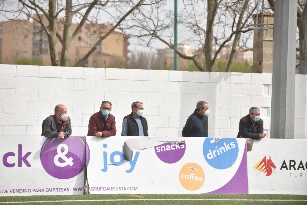 El deporte aragonés vuelve a la competición un año después: fútbol juvenil Ebro-Silos