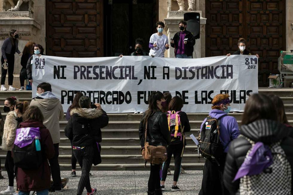 Concentraciones por el Día de la Mujer en Zaragoza.