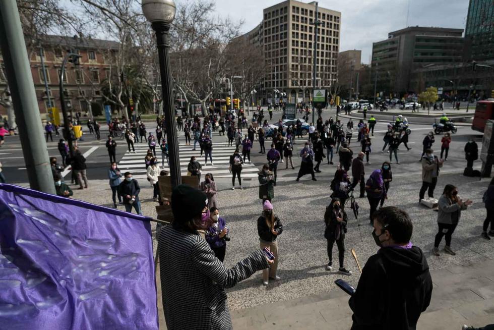 Concentraciones por el Día de la Mujer en Zaragoza.