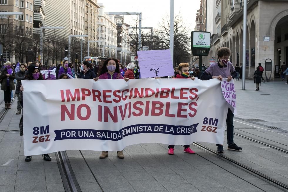Marchas y concentración en la plaza del Pilar de Zaragoza.
