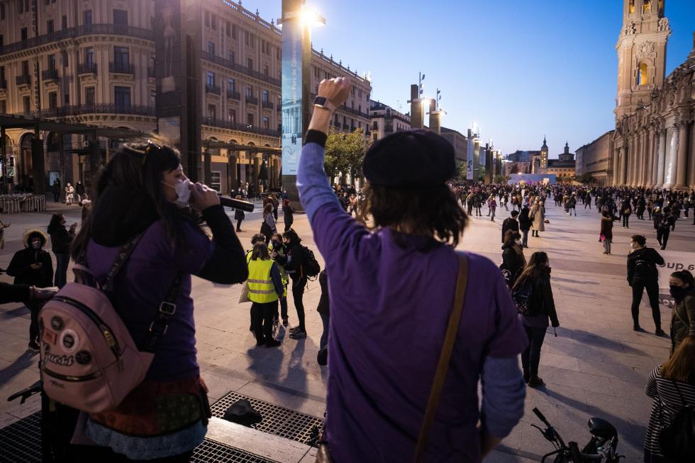 Marchas y concentración en la plaza del Pilar de Zaragoza.