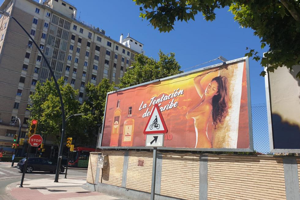 Un cartel publicitario hecho para la película.