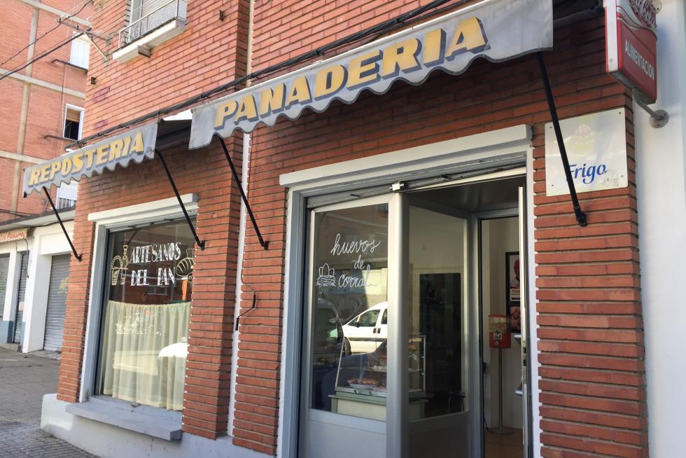 Una panadería en traspaso de la calle Venancio de Huarte volvió a la vida por obra y gracia del cine.