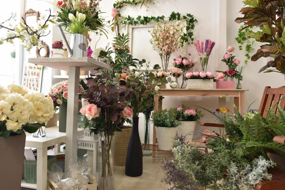 Ohana, comercio de flores y plantas artificiales en la calle Princesa de Zaragoza