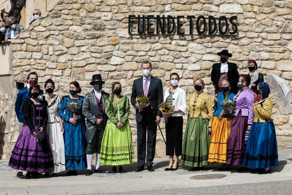 Los Reyes visitan Fuendetodos en el 275 aniversario del nacimiento de Goya