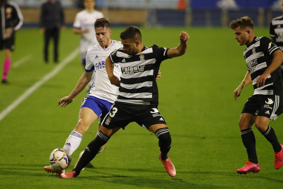 Zaragoza se enfrenta al Cartagena en la Romareda