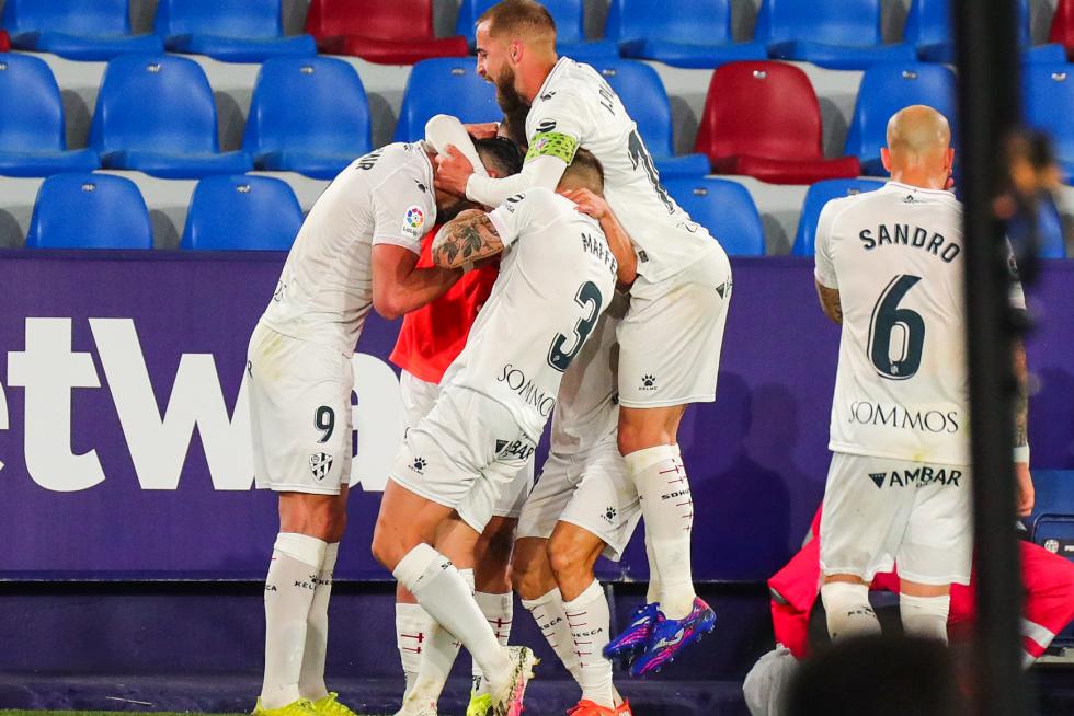 Imágenes de la segunda parte del partido Levante-Huesca.