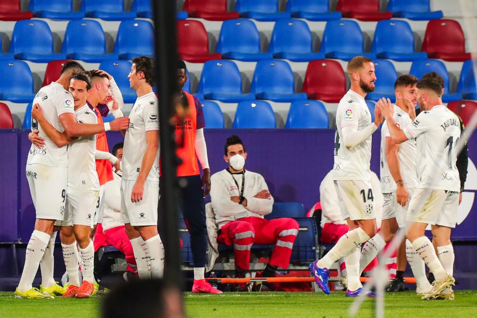 Imágenes de la segunda parte del partido Levante-Huesca.