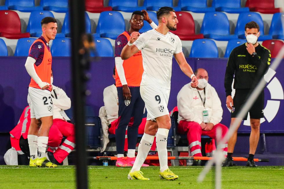 Imágenes de la segunda parte del partido Levante-Huesca.