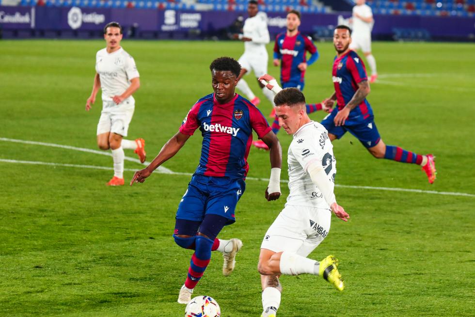 Imágenes de la segunda parte del partido Levante-Huesca.
