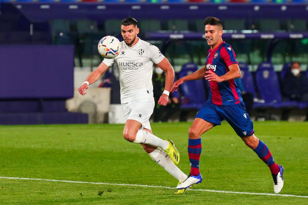Imágenes de la segunda parte del partido Levante-Huesca.