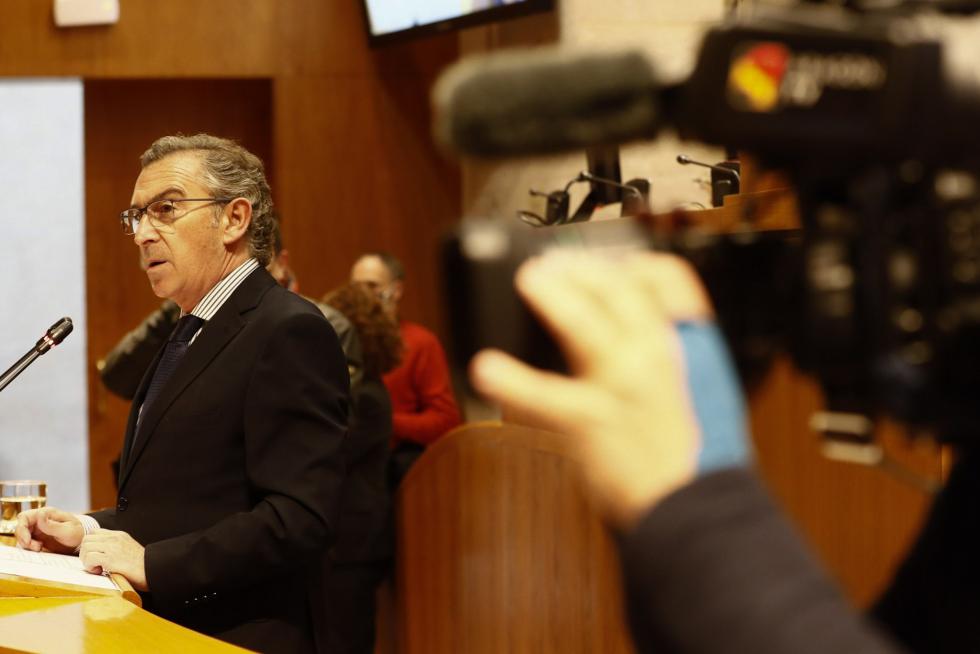 Pleno en las Cortes de Aragón