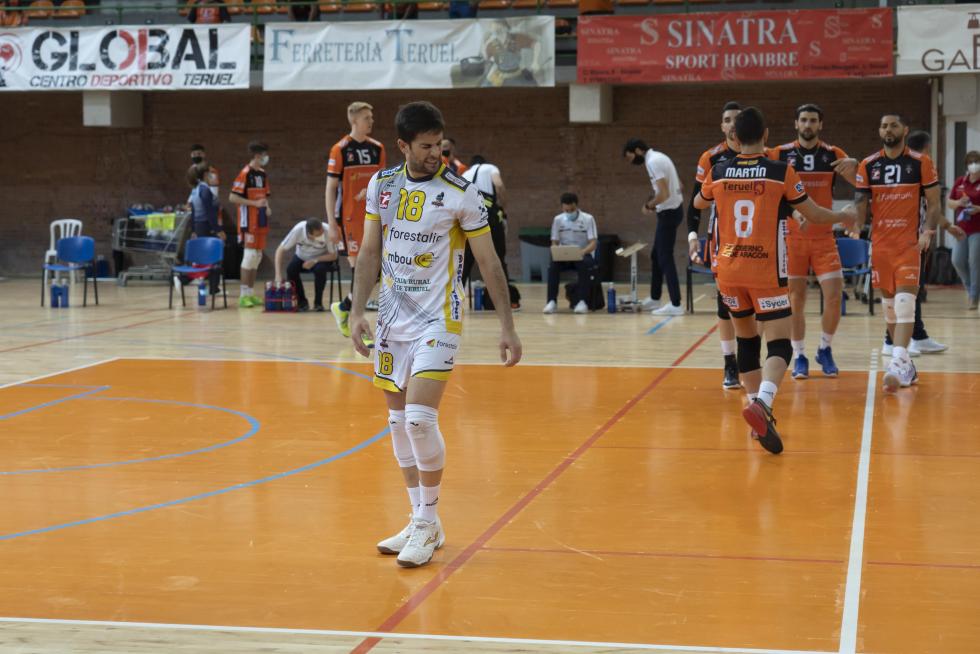 Último partido de Partido de 'play off' de semifinal de Superliga entre CV Teruel y el Unicaja Costa de Almería.
