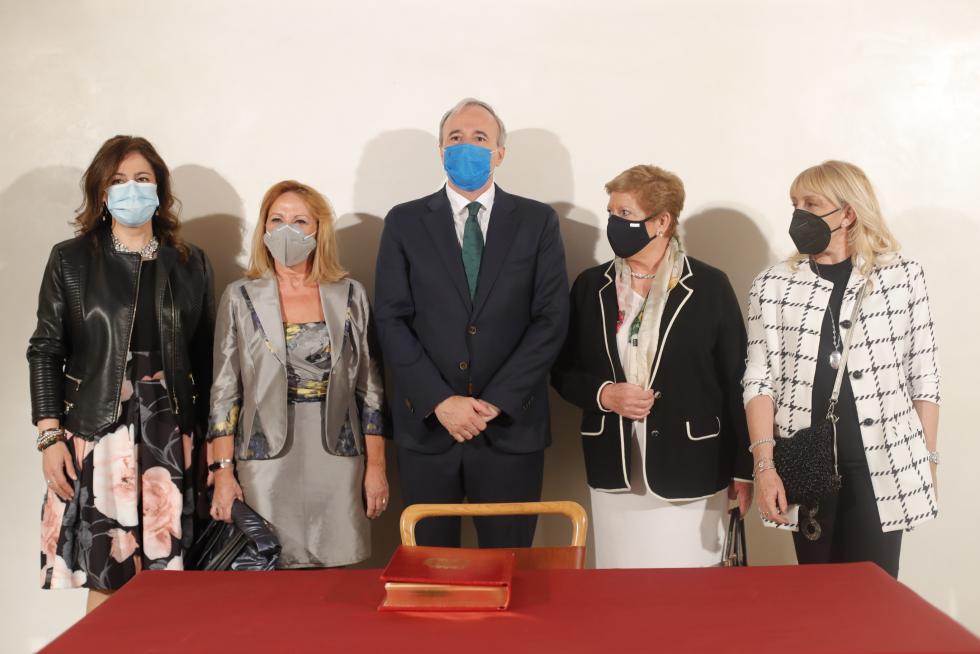 Foto de la entrega de las distinciones -Medalla de Oro, Hijos Predilectos e Hijos Adoptivos- del Ayuntamiento de Zaragoza 2020