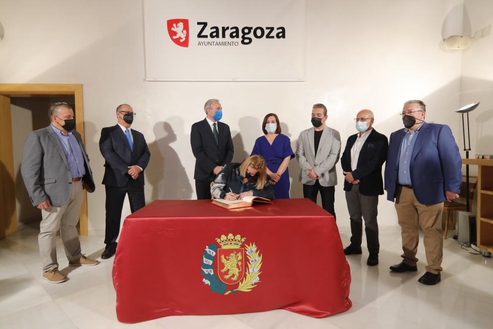 Foto de la entrega de las distinciones -Medalla de Oro, Hijos Predilectos e Hijos Adoptivos- del Ayuntamiento de Zaragoza 2020