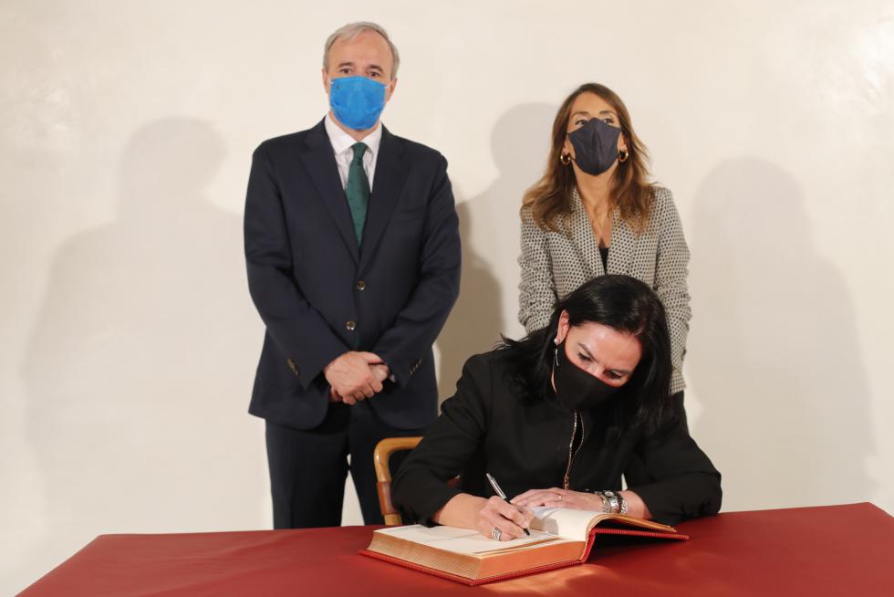 Foto de la entrega de las distinciones -Medalla de Oro, Hijos Predilectos e Hijos Adoptivos- del Ayuntamiento de Zaragoza 2020