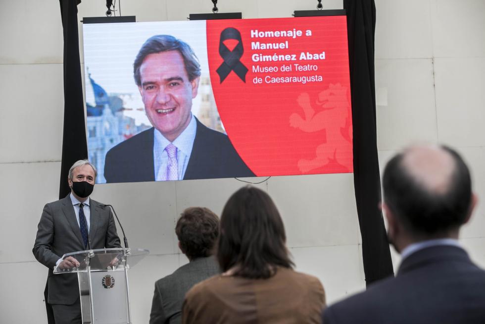 Acto de homenaje a Manuel Giménez Abad en el Teatro Romano de Zaragoza.