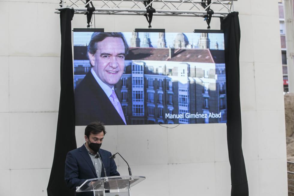 Acto de homenaje a Manuel Giménez Abad en el Teatro Romano de Zaragoza.