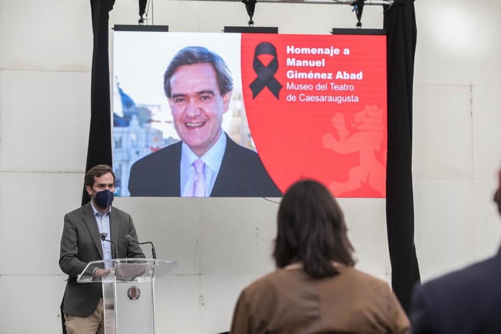 Acto de homenaje a Manuel Giménez Abad en el Teatro Romano de Zaragoza.
