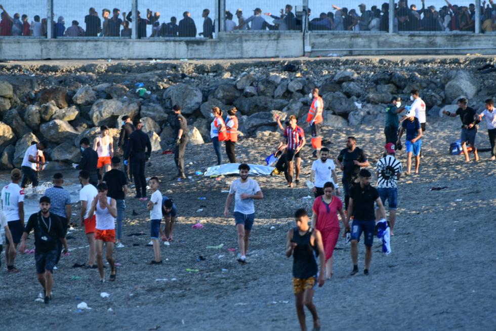 Llegada masiva de migrantes a Ceuta.