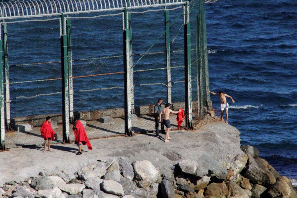 Llegada masiva de migrantes a Ceuta.