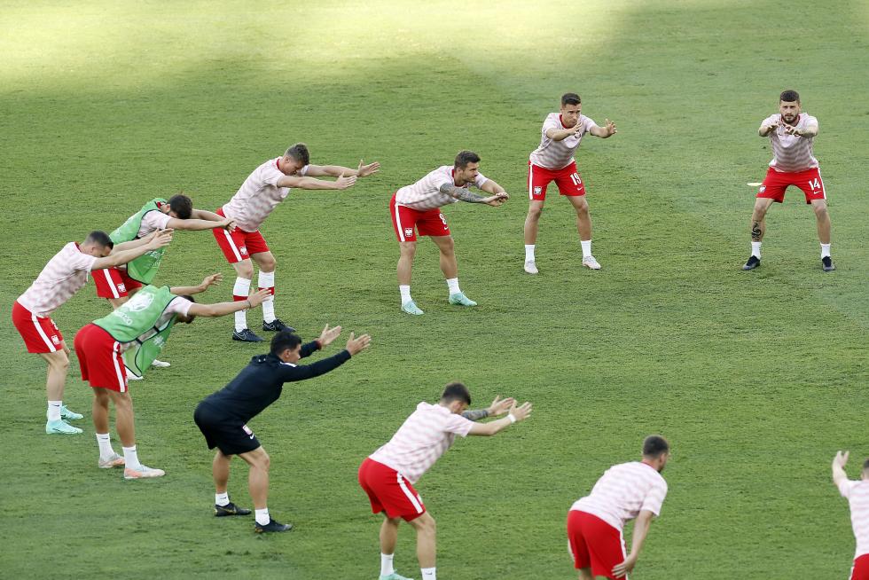 Group E Spain vs Poland