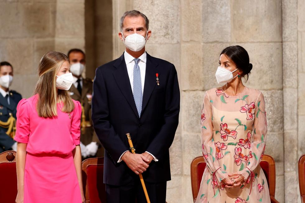 Los reyes de España presiden la ofrenda al Apóstol Santiago